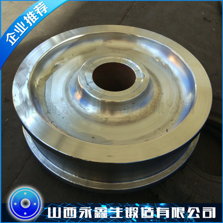 廠家供應(yīng)_45鋼鍛件_起重機車輪
